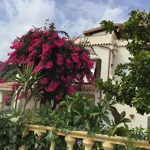 Holiday home Bouganville